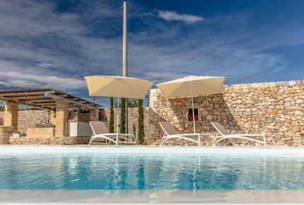 Traditional Trulli Retreat in Puglia - Putignano, Italy