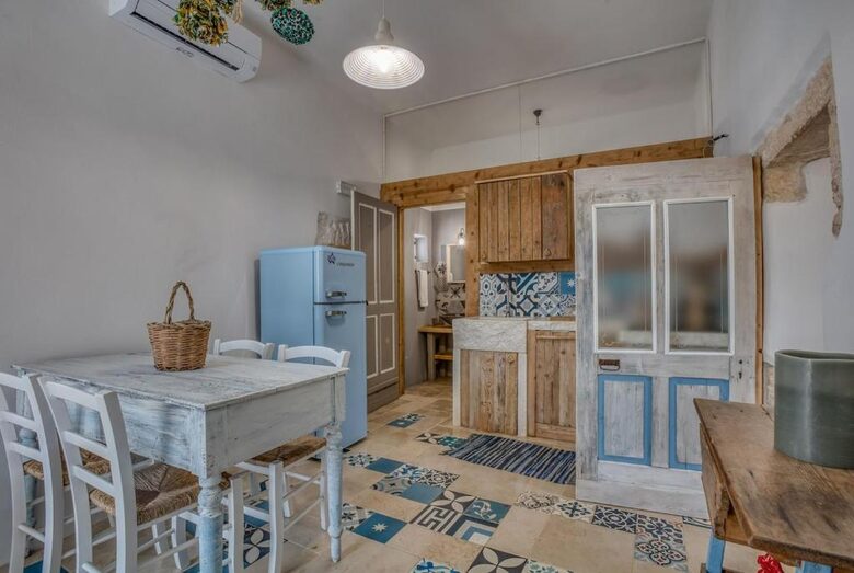 Traditional Trulli Retreat in Puglia - Putignano, Italy