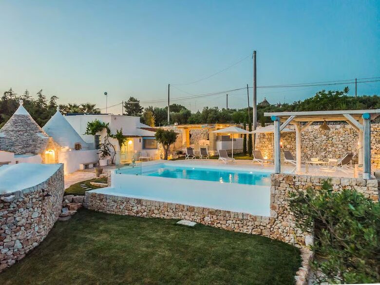 Traditional Trulli Retreat in Puglia - Putignano, Italy