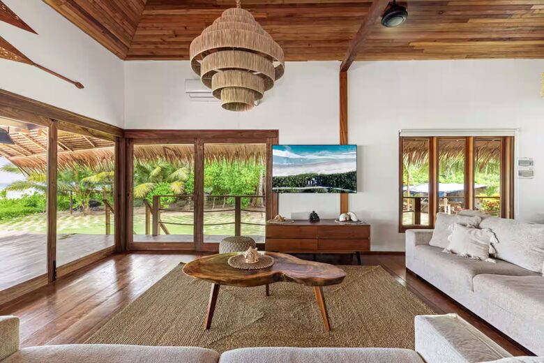 Mentawai Beachfront with Direct Surf Access - Mentawai Islands, Indonesia