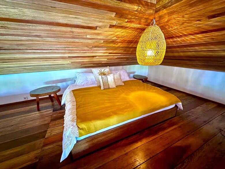 Mentawai Beachfront with Direct Surf Access - Mentawai Islands, Indonesia