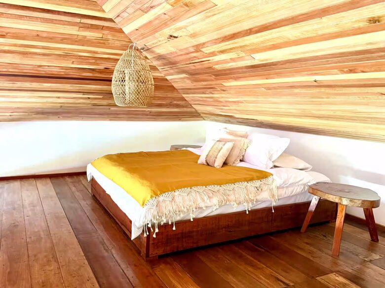 Mentawai Beachfront with Direct Surf Access - Mentawai Islands, Indonesia