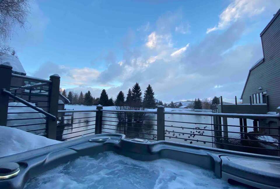 Silver Star Townhome with Hot Tub - Park City, Utah