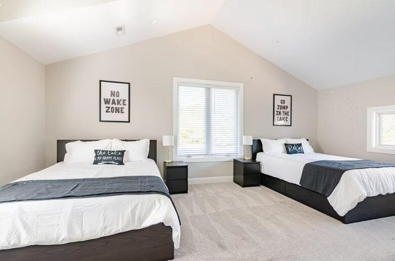 Lake Norman Waterfront Retreat - Cornelius, North Carolina