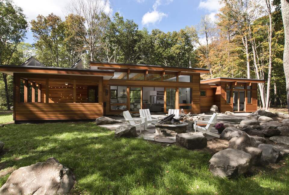 Modern Catskills Riverhouse Near Hunter Mountain - Cairo, New York