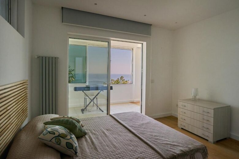 Sophisticated Sicilian Villa with Private Pool - Cefalu', Italy