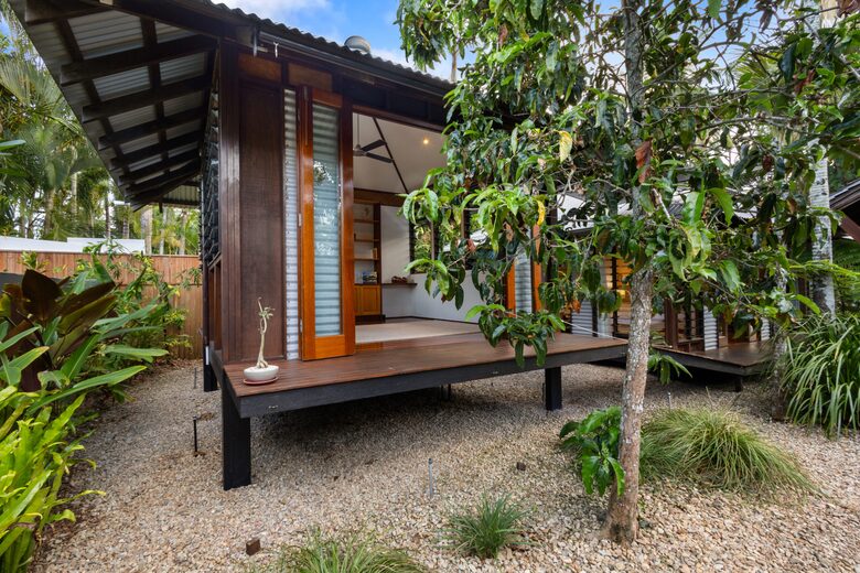 Kenge Village near Four Mile Beach - Port Douglas, Australia