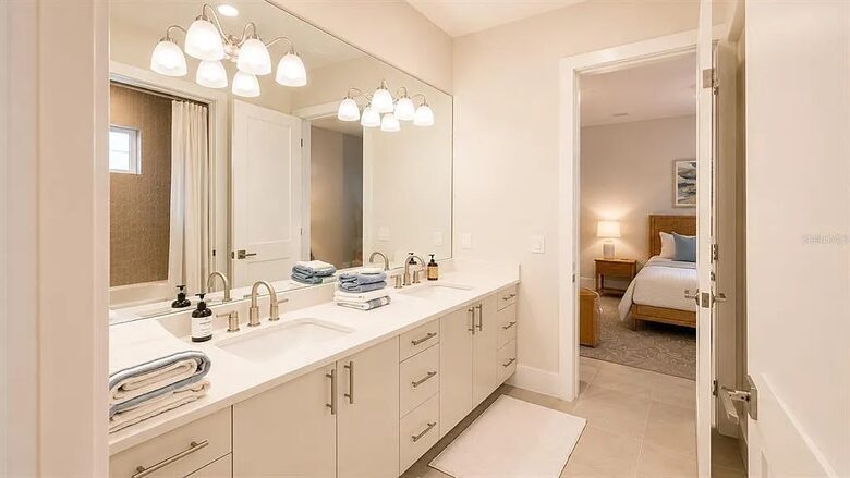 Waterside Escape on Florida's Gulf Coast - Lakewood Ranch, Florida