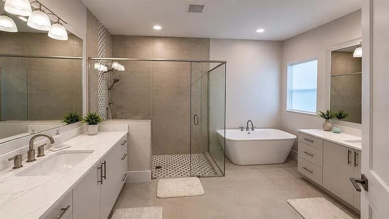 Waterside Escape on Florida's Gulf Coast - Lakewood Ranch, Florida