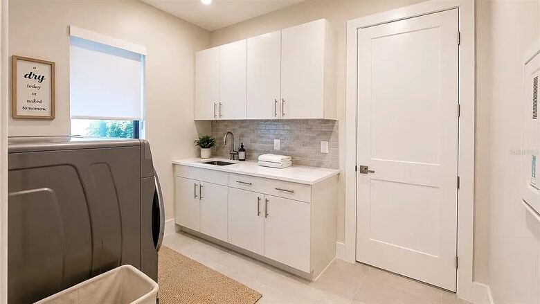 Waterside Escape on Florida's Gulf Coast - Lakewood Ranch, Florida