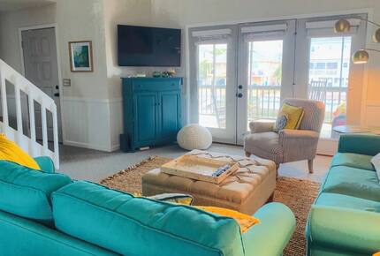 Canal-Front Cottage at Sunset Beach - Sunset Beach, North Carolina