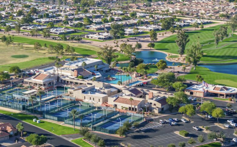 Sun Lakes Lakefront Home with Golf Cart - Sun Lakes, Arizona