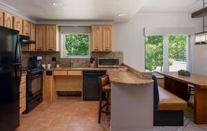 Sheraton Lakeside Terrace Villas at Mountain Vista | 2 Bedroom Villa - Avon, Colorado