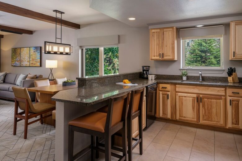 Sheraton Lakeside Terrace Villas at Mountain Vista | 2 Bedroom Villa - Avon, Colorado