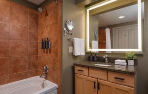 Sheraton Lakeside Terrace Villas at Mountain Vista | 2 Bedroom Villa - Avon, Colorado