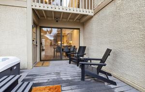 Park City Hot Tub Living Near the Slopes - Park City, Utah