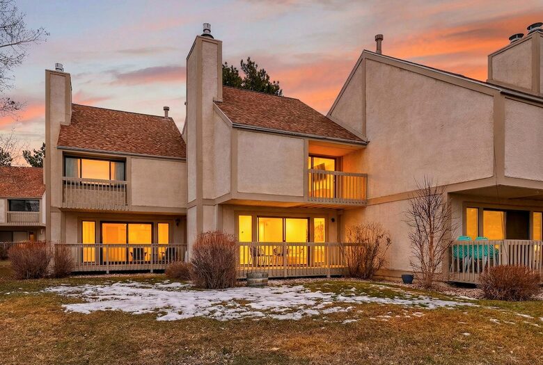 Park City Hot Tub Living Near the Slopes - Park City, Utah
