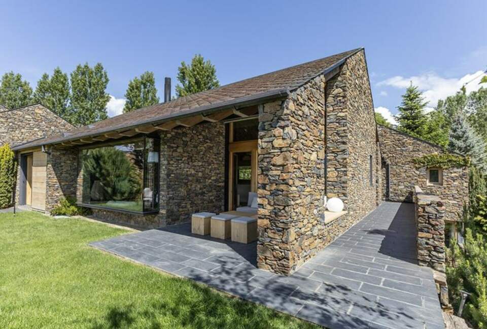 Contemporary Escape in Bolvir - Bolvir, Spain