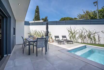 Contemporary Pool Villa in Porches - Porches, Portugal