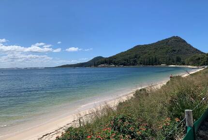 Shoal Bay Water Views Opposite the Beach - Shoal Bay, Australia
