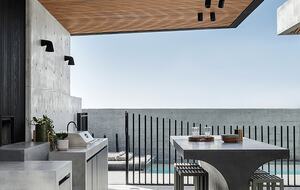 Concrete House in City Beach - Perth, Australia