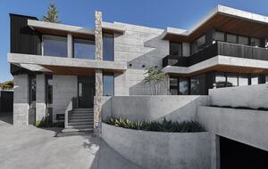 Concrete House in City Beach - Perth, Australia