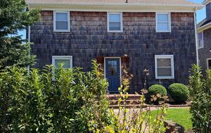 Bay Head Beach House One Block from the Ocean - Bay Head, New Jersey