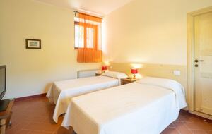 Private Umbrian Farmhouse with Countryside Views - Ferentillo, Italy