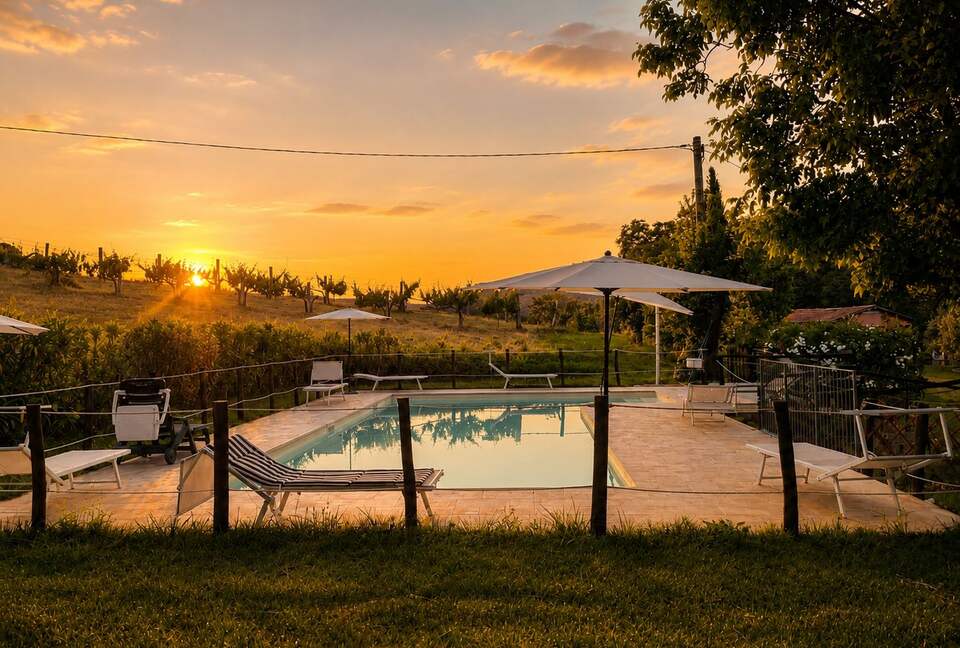 Private Umbrian Farmhouse with Countryside Views - Ferentillo, Italy
