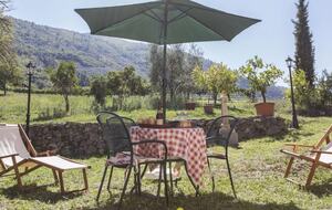 Private Umbrian Farmhouse with Countryside Views - Ferentillo, Italy