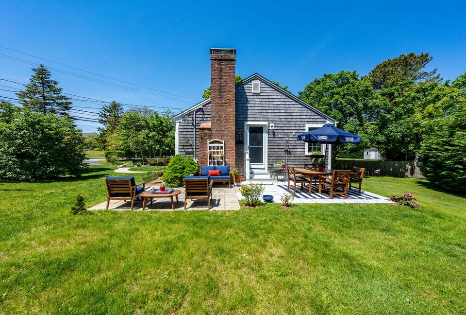 North Chatham Cottage Near Beaches and Town - Chatham, Massachusetts