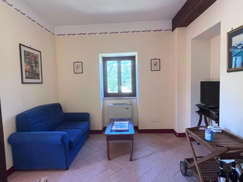 Countryside Apartment in a Traditional Umbrian Agriturismo - Ferentillo, Italy