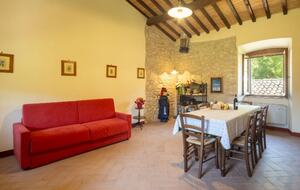 Countryside Apartment in a Traditional Umbrian Agriturismo - Ferentillo, Italy