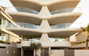 Palm Beach Oceanview Retreat - Gold Coast, Australia