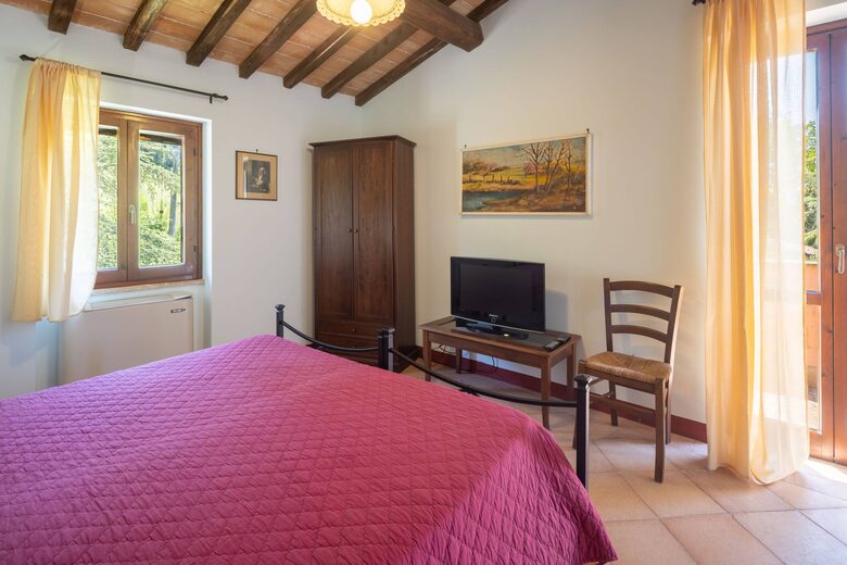Private Umbrian Farmhouse with Countryside Views - Ferentillo, Italy
