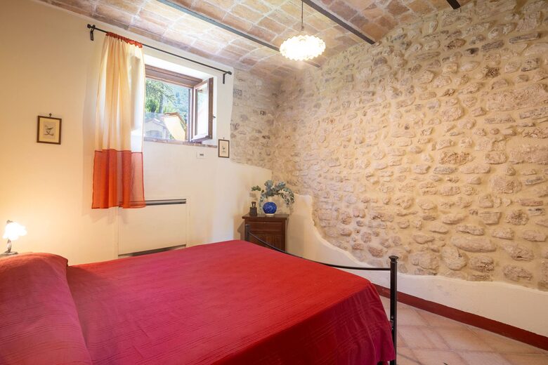 Private Umbrian Farmhouse with Countryside Views - Ferentillo, Italy