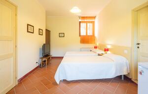 Private Umbrian Farmhouse with Countryside Views - Ferentillo, Italy
