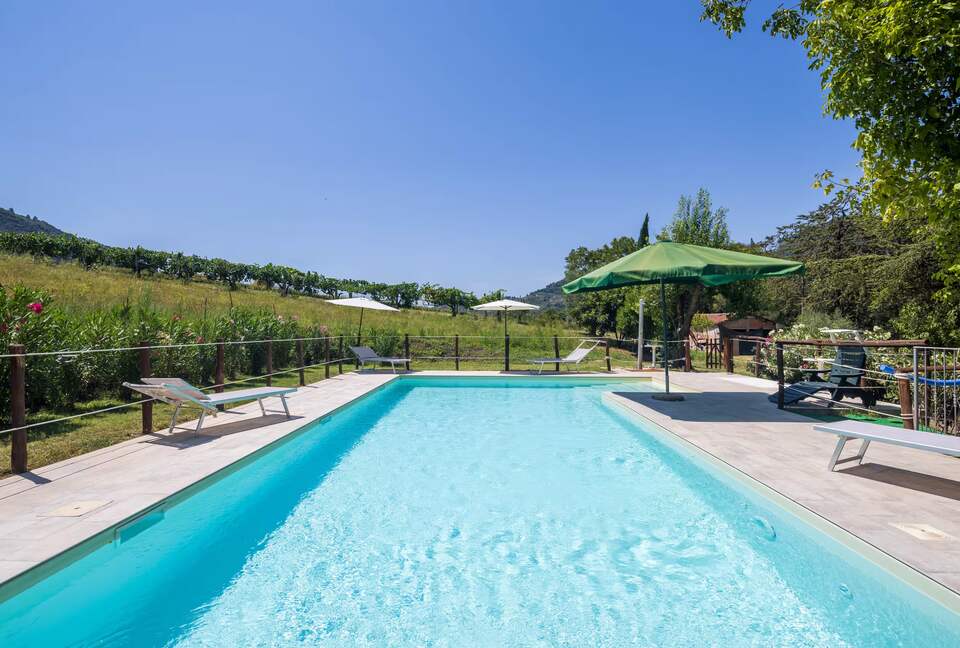 Private Umbrian Farmhouse with Countryside Views - Ferentillo, Italy