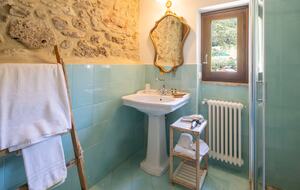 Private Umbrian Farmhouse with Countryside Views - Ferentillo, Italy
