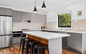 Modern Mountain Living at Lake Crackenback - Crackenback, Australia