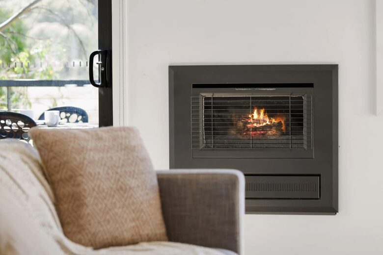 Modern Mountain Living at Lake Crackenback - Crackenback, Australia