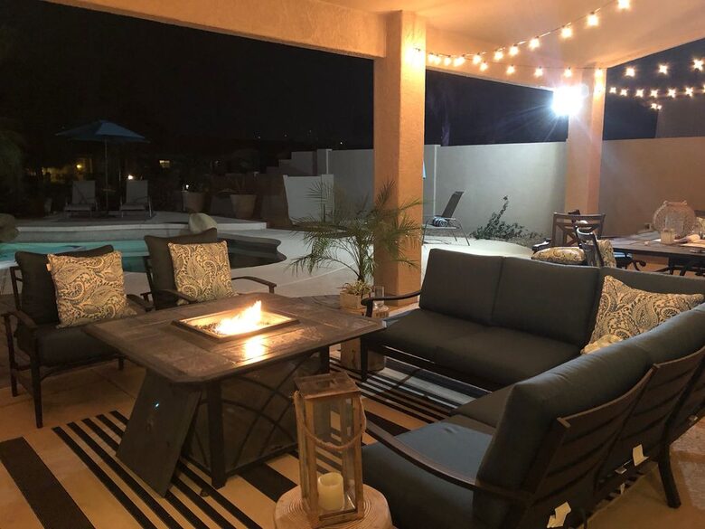 Lakeside Living on Oakwood Lake - Chandler, Arizona