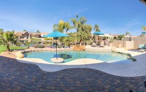 Lakeside Living on Oakwood Lake - Chandler, Arizona