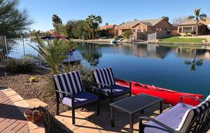 Lakeside Living on Oakwood Lake - Chandler, Arizona