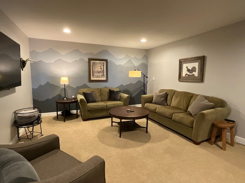 The Loft at Oak & Iron | Golf & Game Retreat - Fergus Falls, Minnesota