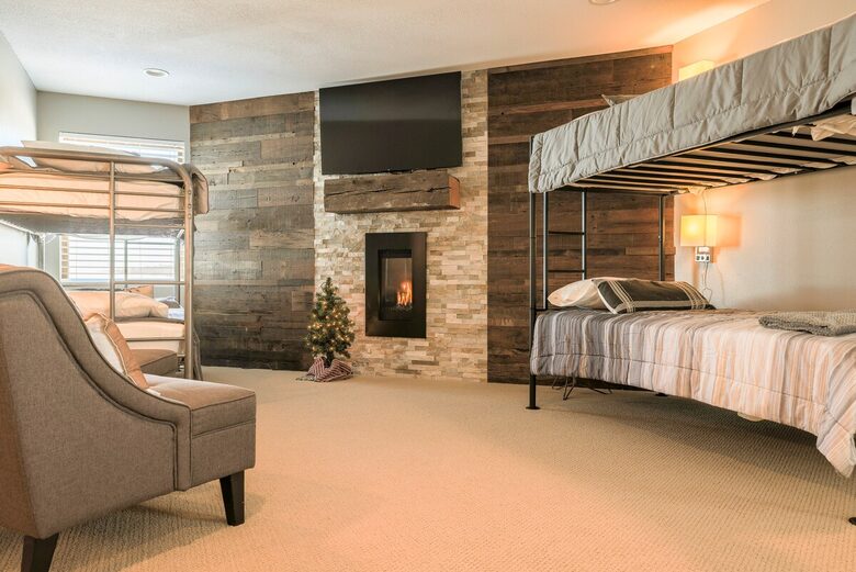 The Loft at Oak & Iron | Golf & Game Retreat - Fergus Falls, Minnesota