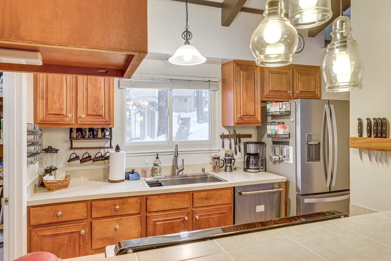 Mountain Retreat Near Lake Tahoe & Diamond Peak - Incline Village, Nevada