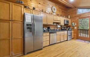 Creek Front Mountain Retreat - Hayesville, North Carolina