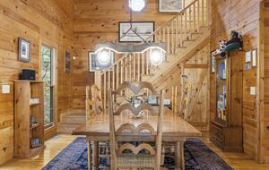 Creek Front Mountain Retreat - Hayesville, North Carolina