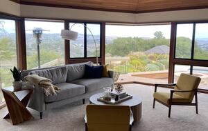 Mid-Century Retreat Above Carmel Valley - Salinas, California
